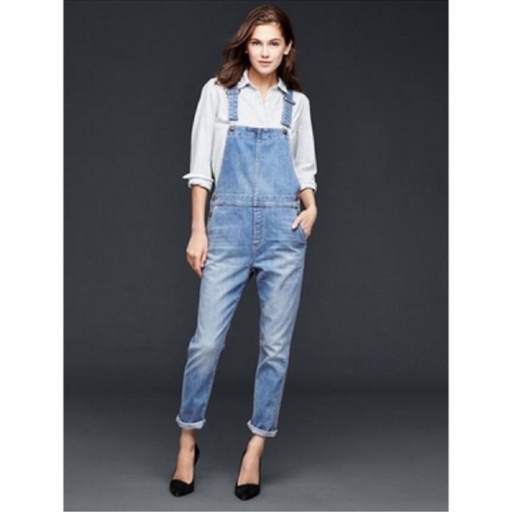 GAP Women's Light Blue Denim Overalls